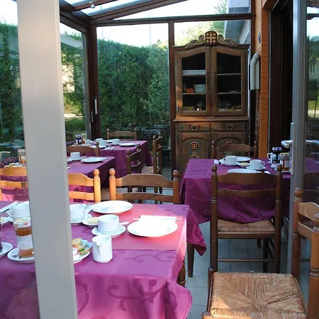 فندق مبيت وإفطار Maison Printaniere بروج